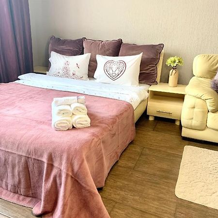 Apartment Alla Chernihiv Ngoại thất bức ảnh